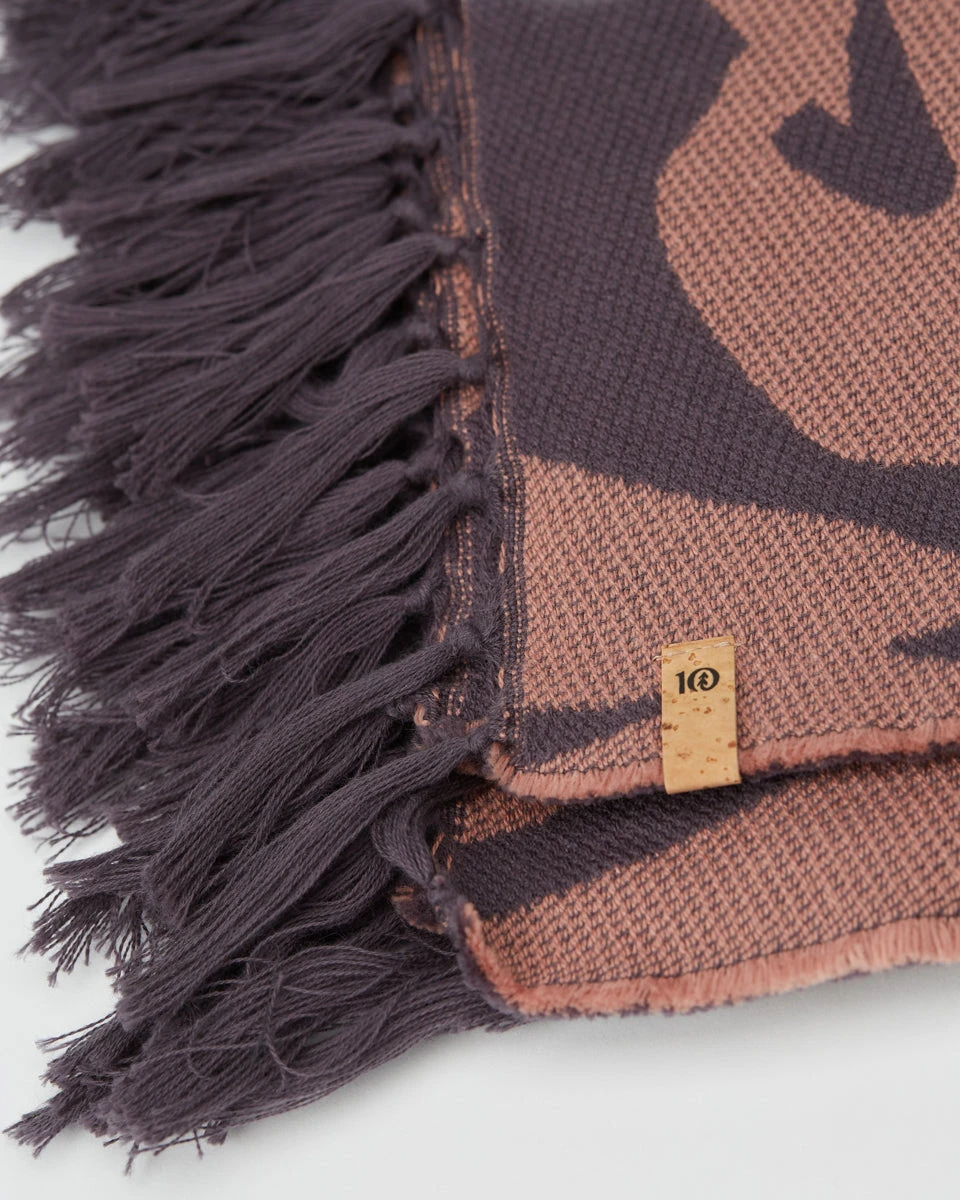 Tentree Organic Cotton Vintage Jungle Beach Blanket - Image 2